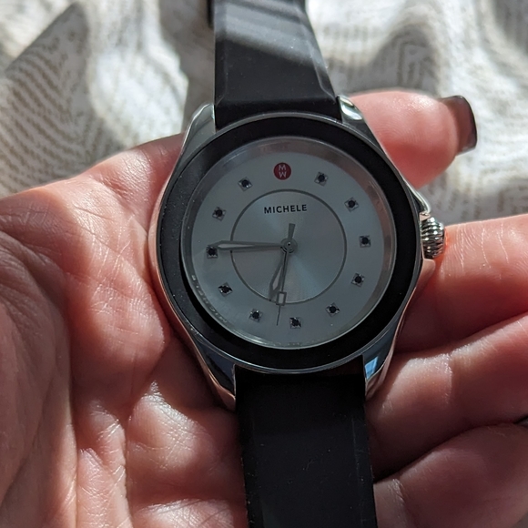 Michele Cape Watch - Picture 6 of 10